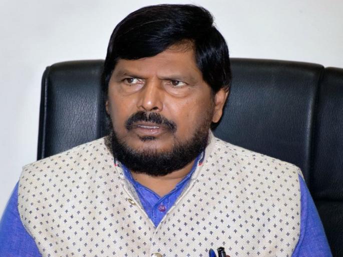 Ramdas Athavale avoided visiting Pappu Kalani; Discussions abound | रामदास आठवलेंनी पप्पू कलानीची भेट टाळली; चर्चांना उधान