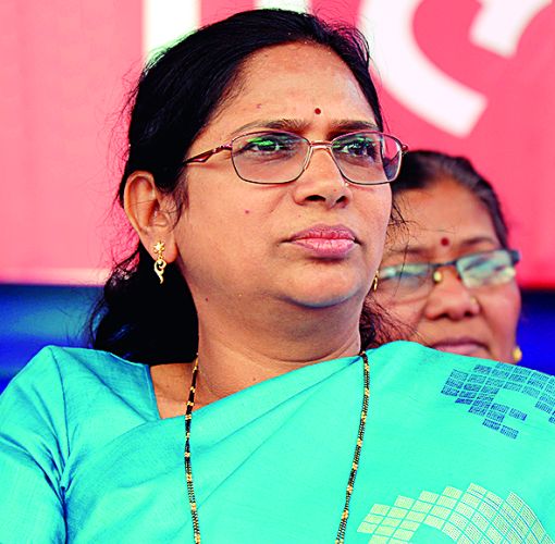 Nagpur Mayor wants 'Extension': a letter to the state government | नागपूर महापौरांना हवे ‘एक्स्टेंशन’ : राज्य शासनाला लिहिले पत्र Nagpur Mayor wants 'Extension': a letter to the state government | नागपूर महापौरांना हवे ‘एक्स्टेंशन’ : राज्य शासनाला लिहिले पत्र