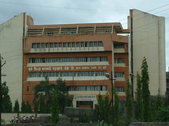 26 crore crop loan allocated to Nandurbar farmers | नंदुरबारातील शेतक-यांना 26 कोटींचे पीक कर्ज वाटप 26 crore crop loan allocated to Nandurbar farmers | नंदुरबारातील शेतक-यांना 26 कोटींचे पीक कर्ज वाटप