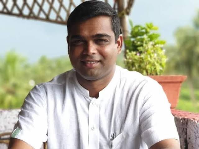 sunburn festival must happen in goa said mla jeet arolkar | सनबर्न गोव्यात व्हायलाच हवा: आमदार जीत आरोलकर sunburn festival must happen in goa said mla jeet arolkar | सनबर्न गोव्यात व्हायलाच हवा: आमदार जीत आरोलकर