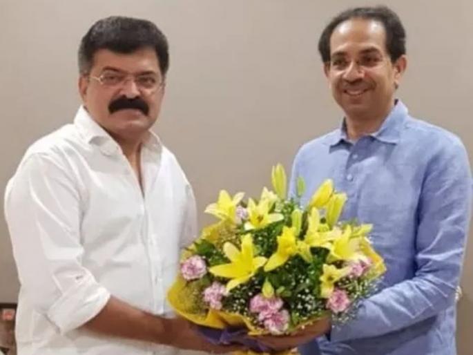 ncp mla jitendra awhad meet uddhav thackeray at matoshree bungalow | जितेंद्र आव्हाड पुन्हा ‘मातोश्री’वर; उद्धव ठाकरेंसोबत केली तासभर चर्चा ncp mla jitendra awhad meet uddhav thackeray at matoshree bungalow | जितेंद्र आव्हाड पुन्हा ‘मातोश्री’वर; उद्धव ठाकरेंसोबत केली तासभर चर्चा