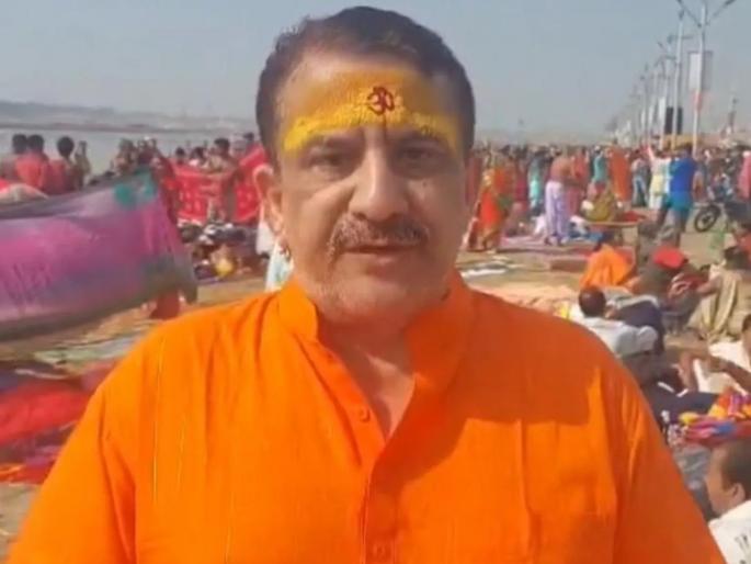mahakumbh 2025 ₹3000 per month if leave Islam and return to Sanatan Dharma; Big announcement by Wasim Rizvi, who himself converted to Hinduism | मुस्लीम धर्म सोडून सनातन धर्मात घरवापसी केल्यास ₹3000 महिना; स्वतः हिंदू झालेल्या वसीम रिझवी यांची मोठी घोषणा mahakumbh 2025 ₹3000 per month if leave Islam and return to Sanatan Dharma; Big announcement by Wasim Rizvi, who himself converted to Hinduism | मुस्लीम धर्म सोडून सनातन धर्मात घरवापसी केल्यास ₹3000 महिना; स्वतः हिंदू झालेल्या वसीम रिझवी यांची मोठी घोषणा