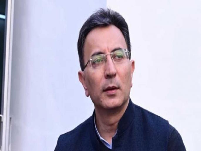 jitin prasad injured in road accident head injury minister car collided with convoy car | केंद्रीय मंत्री जितीन प्रसाद रस्ते अपघातात जखमी, डोक्याला दुखापत jitin prasad injured in road accident head injury minister car collided with convoy car | केंद्रीय मंत्री जितीन प्रसाद रस्ते अपघातात जखमी, डोक्याला दुखापत