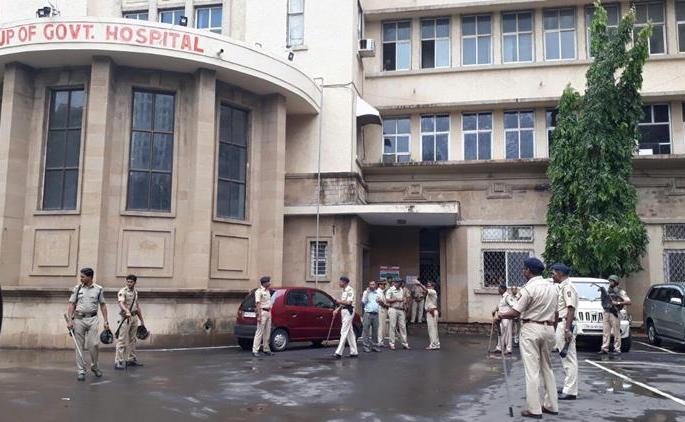 Did the professors of J j hospital resign or not ragini parekh tatyarao lahane | ‘जे जे’च्या अध्यापकांनी राजीनामे दिले की नाही? नऊ अध्यापक म्हणतात...