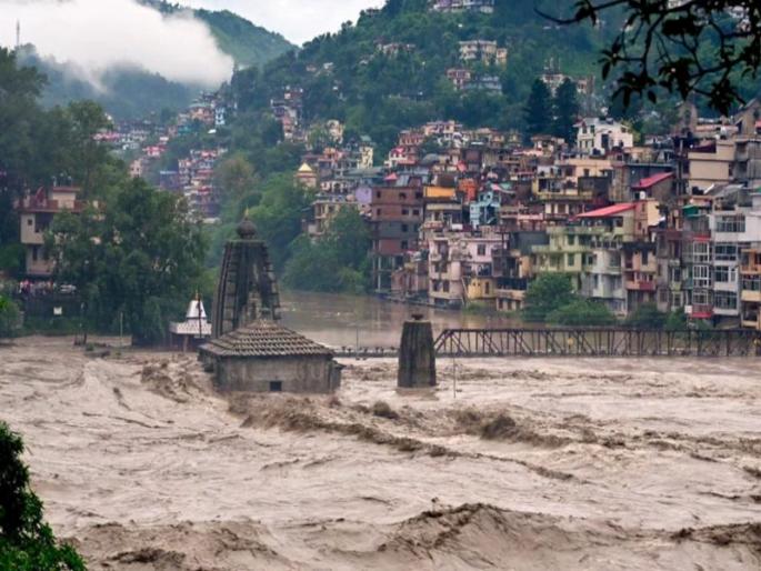 Life disrupted in Uttarakhand, many roads closed; 413 crore assistance from the central government | उत्तराखंडमध्ये जनजीवन विस्कळीत, अनेक रस्ते बंद; केंद्र सरकारकडून ४१३ कोटी रुपयांची मदत