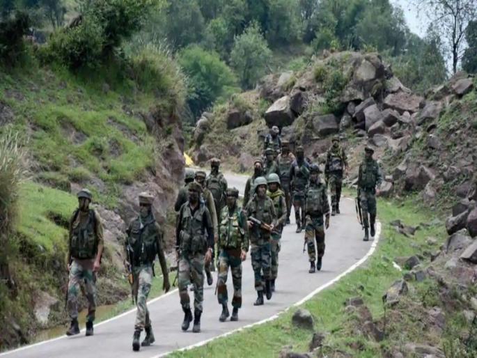 40,000 Chinese troops near the Line of Control; At present, India has no more troops | India China Faceoff : नियंत्रण रेषेजवळ चीनचे ४० हजार सैन्य; सध्या भारताची आणखी सैन्यमाघारी नाही 40,000 Chinese troops near the Line of Control; At present, India has no more troops | India China Faceoff : नियंत्रण रेषेजवळ चीनचे ४० हजार सैन्य; सध्या भारताची आणखी सैन्यमाघारी नाही