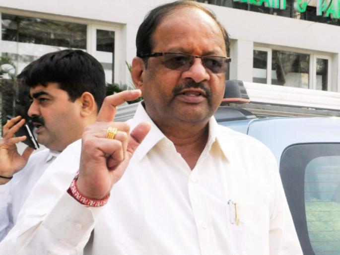 MP Gopal Shetty became aggressive to get justice for slum dwellers; Mumbai-wide agitation from September 11 | झोपडपट्टीवासीयांना न्याय मिळण्यासाठी खासदार झाले आक्रमक; ११ सप्टेंबरपासून मुंबईभर आंदोलन MP Gopal Shetty became aggressive to get justice for slum dwellers; Mumbai-wide agitation from September 11 | झोपडपट्टीवासीयांना न्याय मिळण्यासाठी खासदार झाले आक्रमक; ११ सप्टेंबरपासून मुंबईभर आंदोलन