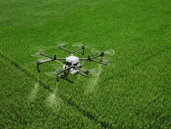 Ghirtya will put 200 drones in the fields | शेत शिवारात २०० ड्रोन घालणार घिरट्या  Ghirtya will put 200 drones in the fields | शेत शिवारात २०० ड्रोन घालणार घिरट्या