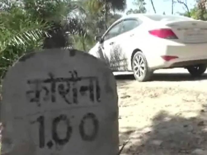 coronavirus due to coivd 19 residents of korauna village facing discrimination | Corona मुळे वाढल्या कोरौना गावाच्या अडचणी; नाव ऐकताच गावकऱ्यांपासून दूर पळतात लोक coronavirus due to coivd 19 residents of korauna village facing discrimination | Corona मुळे वाढल्या कोरौना गावाच्या अडचणी; नाव ऐकताच गावकऱ्यांपासून दूर पळतात लोक