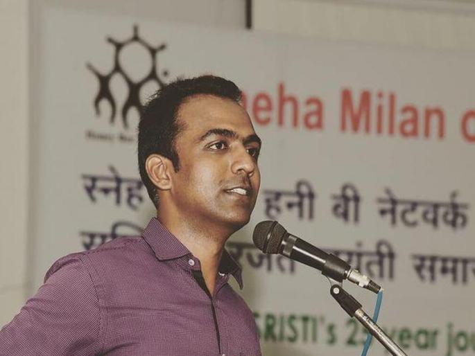 The Zilla Parishad administration will recover a salary of Rs 17 lakh for 34 months from Ranjitsinh Disale | डिसले गुरुजींकडून १७ लाखांचे वेतन करणार वसूल; विभागाच्या शिक्षणाधिकाऱ्यांची माहिती The Zilla Parishad administration will recover a salary of Rs 17 lakh for 34 months from Ranjitsinh Disale | डिसले गुरुजींकडून १७ लाखांचे वेतन करणार वसूल; विभागाच्या शिक्षणाधिकाऱ्यांची माहिती