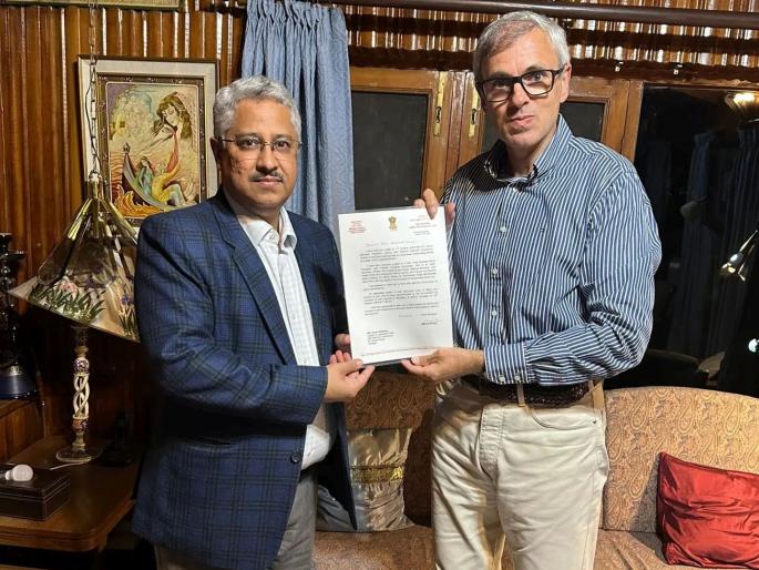 There is no intention of clashing with the central government; Omar Abdullah's constituent party Congress also gave a clear signal | केंद्र सरकारशी संघर्ष करण्याचा विचार नाही; ओमर अब्दुल्ला यांचे घटक पक्ष काँग्रेसलाही स्पष्ट संकेत