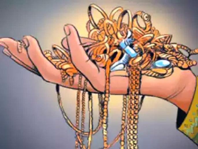 old woman lost worth 3 lakh of gold in e-rickshaw | सोन्याच्या खरेदीसाठी आल्या अन् सात तोळे सोने गमावले old woman lost worth 3 lakh of gold in e-rickshaw | सोन्याच्या खरेदीसाठी आल्या अन् सात तोळे सोने गमावले