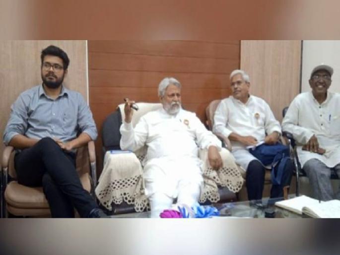 Exploitation of rivers through encroachment, mining, pollution; Water expert Rajendra Singh expressed regret | अतिक्रमण, उत्खनन, प्रदूषणातून नद्यांचे शोषण; जलतज्ज्ञ राजेंद्रसिंह यांनी व्यक्त केली खंत Exploitation of rivers through encroachment, mining, pollution; Water expert Rajendra Singh expressed regret | अतिक्रमण, उत्खनन, प्रदूषणातून नद्यांचे शोषण; जलतज्ज्ञ राजेंद्रसिंह यांनी व्यक्त केली खंत