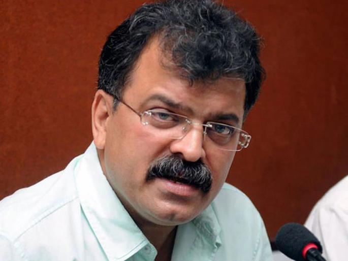 Demand to arrest those who target Jitendra Awhad on social media by ncp | सोशल मीडियावर जितेंद्र आव्हाड यांना लक्ष्य करणाऱ्यांना अटकाव करण्याची मागणी Demand to arrest those who target Jitendra Awhad on social media by ncp | सोशल मीडियावर जितेंद्र आव्हाड यांना लक्ष्य करणाऱ्यांना अटकाव करण्याची मागणी