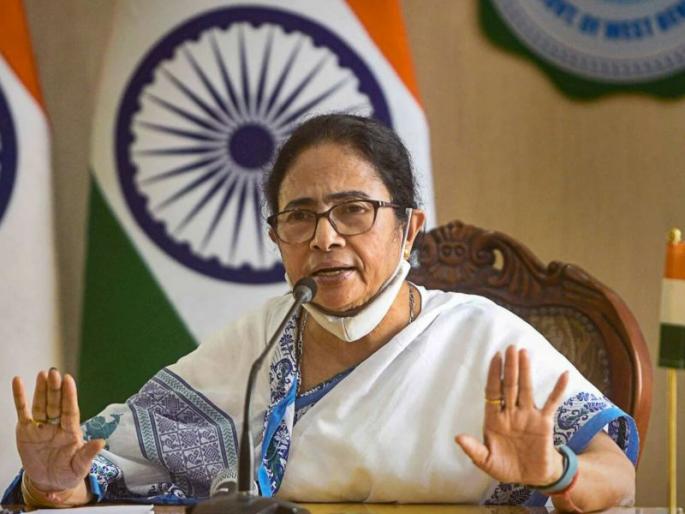 No relief for Mamata Banerjee; High Court's refusal to quash case in National Anthem contempt case | ममता बॅनर्जींना दिलासा नाही; राष्ट्रगीत अवमानप्रकरणी गुन्हा रद्द करण्यास उच्च न्यायालयाचा नकार No relief for Mamata Banerjee; High Court's refusal to quash case in National Anthem contempt case | ममता बॅनर्जींना दिलासा नाही; राष्ट्रगीत अवमानप्रकरणी गुन्हा रद्द करण्यास उच्च न्यायालयाचा नकार