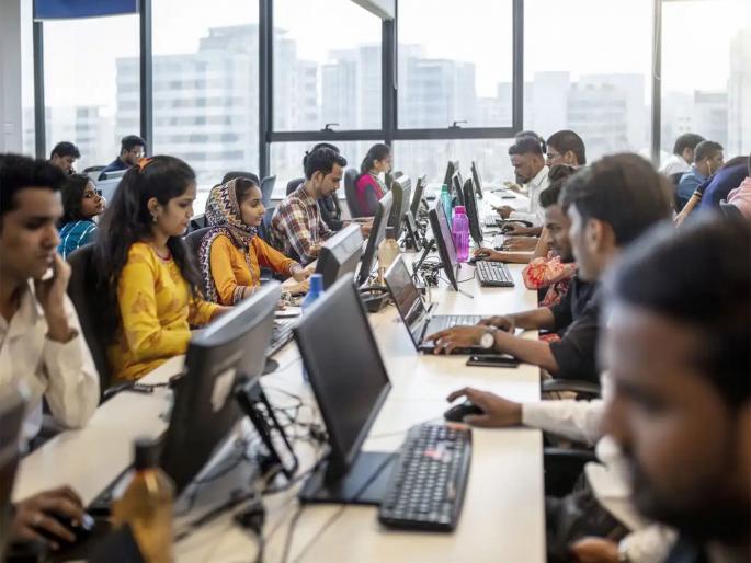 Now 12 hours of work instead of 9 hours, but...; Big decision of the Maharashtra state cabinet | कामगारांनो, आता ९ तासांऐवजी १२ तास काम, मात्र...; राज्य मंत्रिमंडळाचा मोठा निर्णय Now 12 hours of work instead of 9 hours, but...; Big decision of the Maharashtra state cabinet | कामगारांनो, आता ९ तासांऐवजी १२ तास काम, मात्र...; राज्य मंत्रिमंडळाचा मोठा निर्णय