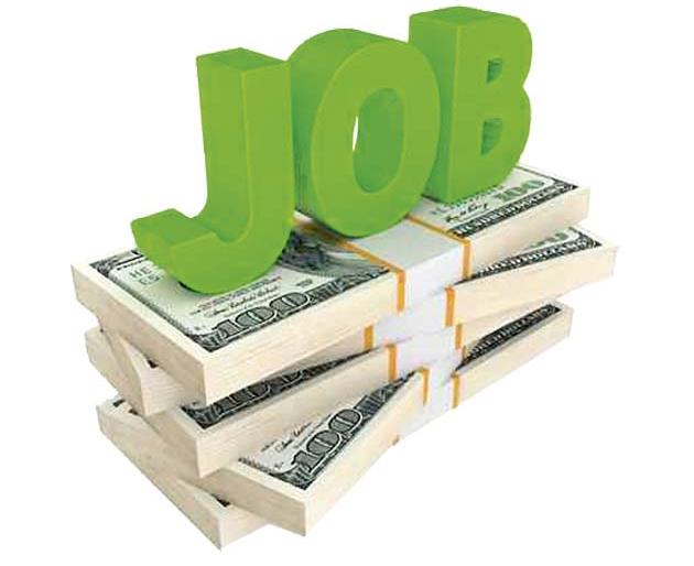 Cheating eighteen lakhs by showing a desire to get employment in the municipality | महापालिकेत नोकरी लावण्याचे आमिष दाखवून अठरा लाखांची फसवणूक Cheating eighteen lakhs by showing a desire to get employment in the municipality | महापालिकेत नोकरी लावण्याचे आमिष दाखवून अठरा लाखांची फसवणूक
