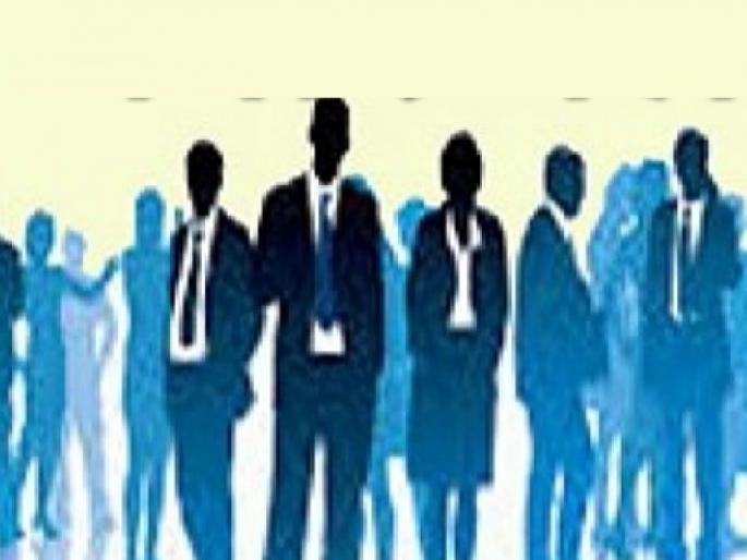 Young people turn their backs to employment fair in Kolhapur | ३५७ जागा, आले ९२; निवडले १५ जण; कोल्हापुरात रोजगार मेळाव्याकडे तरुणांची पाठ Young people turn their backs to employment fair in Kolhapur | ३५७ जागा, आले ९२; निवडले १५ जण; कोल्हापुरात रोजगार मेळाव्याकडे तरुणांची पाठ