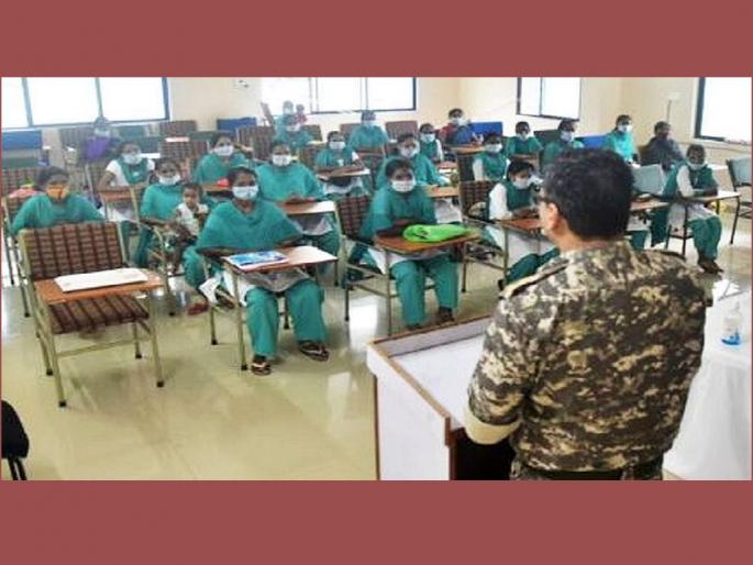 2473 youths from remote areas get jobs through gadchiroli police initiative | दुर्गम भागातील २४७३ युवक-युवतींना पोलिसांच्या पुढाकाराने मिळाली नोकरी 2473 youths from remote areas get jobs through gadchiroli police initiative | दुर्गम भागातील २४७३ युवक-युवतींना पोलिसांच्या पुढाकाराने मिळाली नोकरी