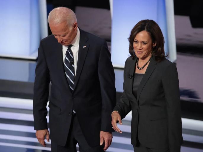United States Presidential Election 2024: With Joe Biden's candidacy in question, Kamala Harris may get a chance | जो बायडन यांच्या दावेदारीवर उपस्थित होताहेत प्रश्नचिन्ह, कमला हॅरिस यांना मिळू शकते संधी United States Presidential Election 2024: With Joe Biden's candidacy in question, Kamala Harris may get a chance | जो बायडन यांच्या दावेदारीवर उपस्थित होताहेत प्रश्नचिन्ह, कमला हॅरिस यांना मिळू शकते संधी