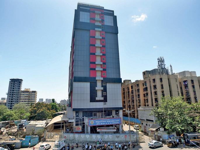 jogeshwari trauma care intensive care unit closed patients sent to other hospitals | जोगेश्वरी 'ट्रॉमा केअर'चा अतिदक्षता विभाग बंद; रुग्णांना पाठवतात इतर रुग्णालयांत jogeshwari trauma care intensive care unit closed patients sent to other hospitals | जोगेश्वरी 'ट्रॉमा केअर'चा अतिदक्षता विभाग बंद; रुग्णांना पाठवतात इतर रुग्णालयांत