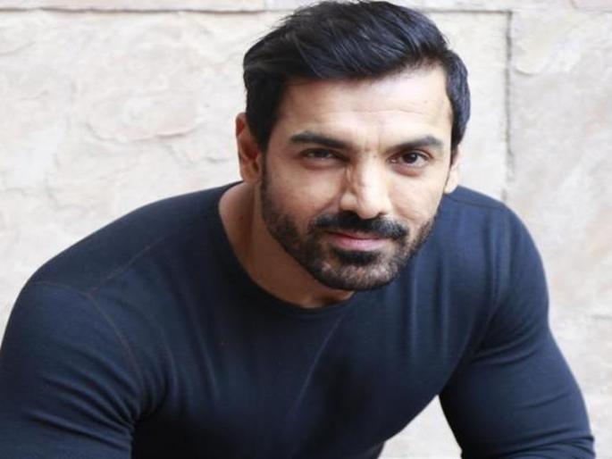 Filed under Actor John Abraham for Khar police station in Mumbai | अभिनेता जॉन अब्राहमविरोधात मुंबईतल्या खार पोलिसांत गुन्हा दाखल