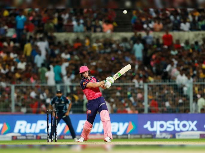 IPL 2022 Qualifier 1 GT vs RR Live Updates : Jos Buttler 89 (56), in First 38 balls 39 runs and then 4,4,0,4,4,1,4,1,4 ,4,0,1,4,6,6, 0,2,1W by Buttler in last 18 balls - 50 runs, Video  | Jos Buttler IPL 2022 Qualifier 1 GT vs RR Live Updates : जोस बटलरची चाबूक खेळी!; ३८ चेंडूंत होत्या ३९ धावा, नंतर पुढील १८ चेंडूंत कुटले ५० रन्स, Video 