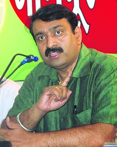 A committee will be formed for the development plan of the city of Nagpur | नागपूर शहराच्या विकास आराखड्यासाठी बनणार समिती