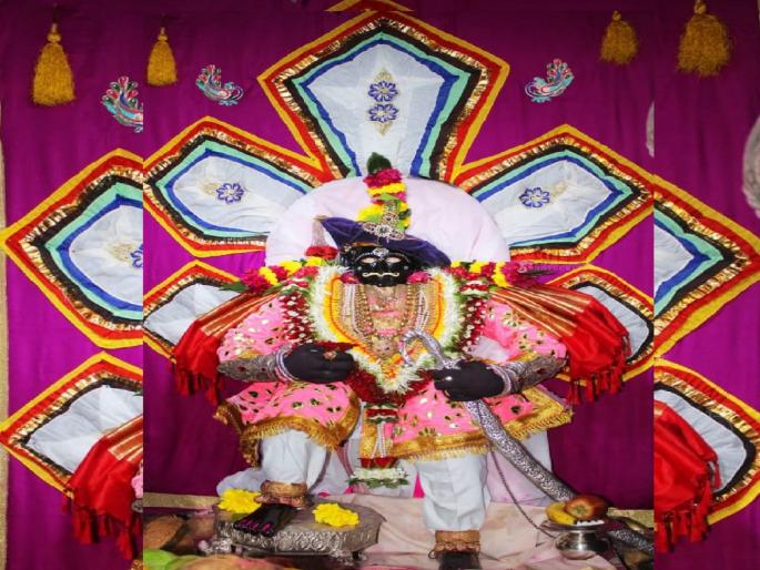 Mahapuja decorated with five lotus flower petals of Jotiba on the fourth day of Navratri festival | Navratri2022: चौथ्या माळेला जोतिबाची पाच कमळ पुष्प पाकळ्यामध्ये सालंकृत महापूजा Mahapuja decorated with five lotus flower petals of Jotiba on the fourth day of Navratri festival | Navratri2022: चौथ्या माळेला जोतिबाची पाच कमळ पुष्प पाकळ्यामध्ये सालंकृत महापूजा