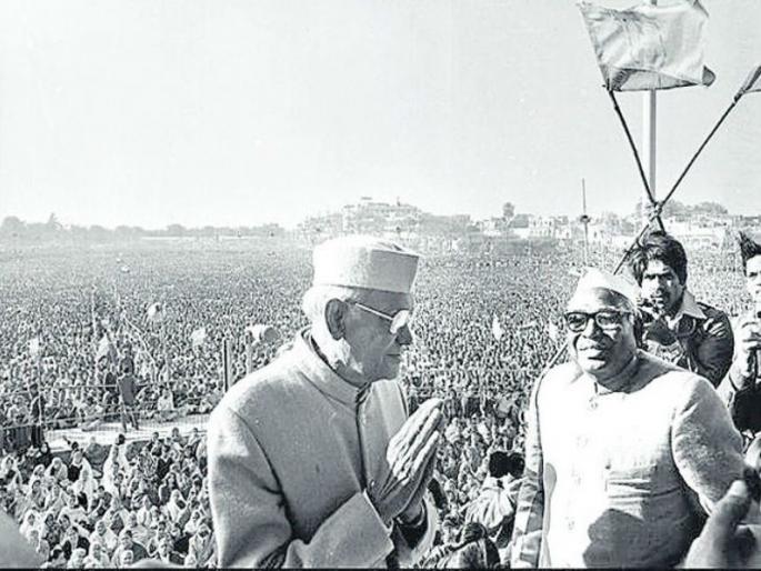 The last election in the hands of the people | जनतेच्या हातातली शेवटची निवडणूक The last election in the hands of the people | जनतेच्या हातातली शेवटची निवडणूक