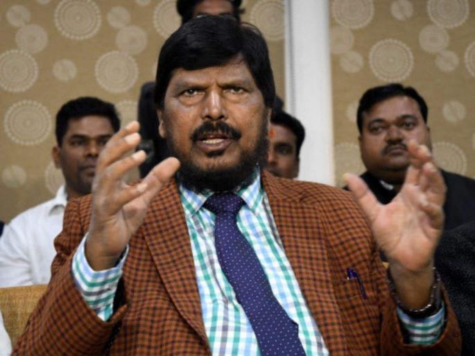 'Fill 33% vacancies in backward class, also give reservation in promotion', ramdas athawale to cm thackeray | 'मागावर्गीय प्रवर्गातील 33 % जागा भरा, कर्मचाऱ्यांचे पदोन्नतीमधील आरक्षणही द्या' 'Fill 33% vacancies in backward class, also give reservation in promotion', ramdas athawale to cm thackeray | 'मागावर्गीय प्रवर्गातील 33 % जागा भरा, कर्मचाऱ्यांचे पदोन्नतीमधील आरक्षणही द्या'