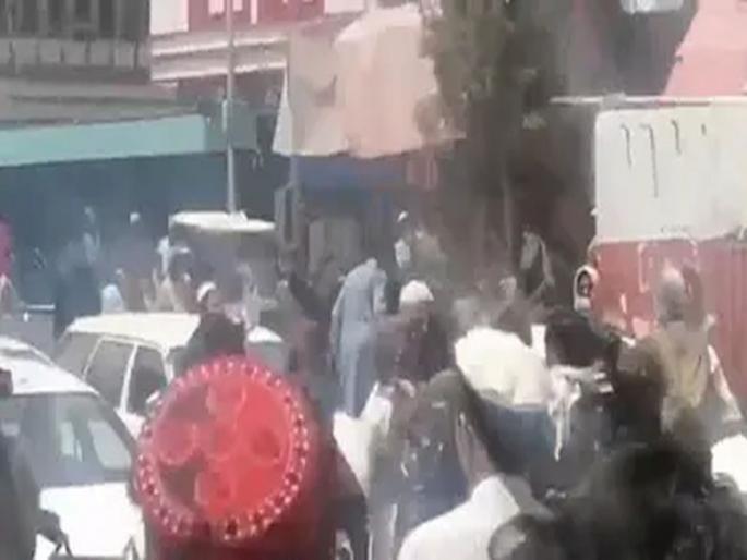 Hotel Attack in Afghanistan; 3 people died, many were seriously injured | अफगाणिस्तानमधील हॉटेलवर हल्ला; ३ जणांचा मृत्यू, अनेकजण गंभीर जखमी Hotel Attack in Afghanistan; 3 people died, many were seriously injured | अफगाणिस्तानमधील हॉटेलवर हल्ला; ३ जणांचा मृत्यू, अनेकजण गंभीर जखमी