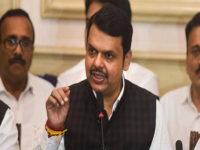 Has the Shiv Sena not changed its role under pressure ?; The question of Devendra Fadnavis | शिवसेनेने दबावाखाली तर भूमिका बदलली नाही?; देवेंद्र फडणवीस यांचा सवाल Has the Shiv Sena not changed its role under pressure ?; The question of Devendra Fadnavis | शिवसेनेने दबावाखाली तर भूमिका बदलली नाही?; देवेंद्र फडणवीस यांचा सवाल