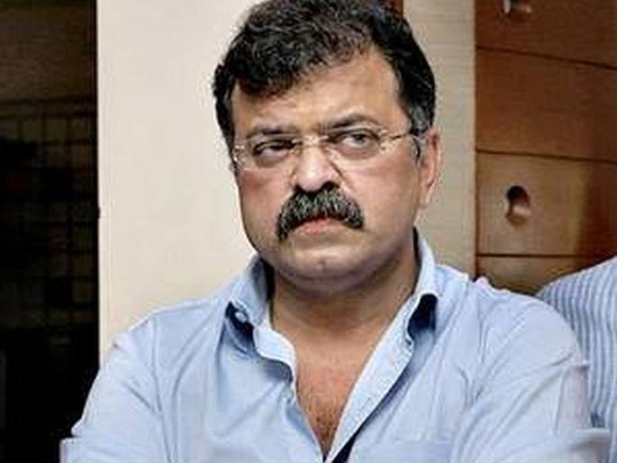 Even though it is considered a threat, the director of the Tanhaji film warns by jitendra awhad | 'याला धमकी समजली तरी चालेल', 'तान्हाजी' चित्रपटाच्या दिग्दर्शकाला आव्हाडांचा इशारा Even though it is considered a threat, the director of the Tanhaji film warns by jitendra awhad | 'याला धमकी समजली तरी चालेल', 'तान्हाजी' चित्रपटाच्या दिग्दर्शकाला आव्हाडांचा इशारा