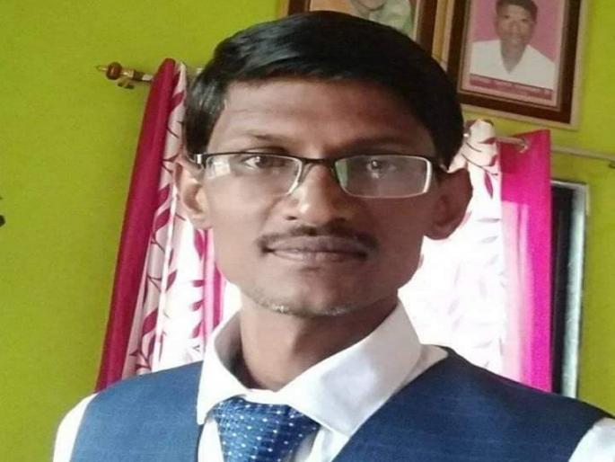 Father's last wish fulfilled; The young man from the farming family became a judge | वडिलांची शेवटची इच्छा केली पूर्ण; शेतकरी कुटुंबातील तरुण बनला न्यायाधीश Father's last wish fulfilled; The young man from the farming family became a judge | वडिलांची शेवटची इच्छा केली पूर्ण; शेतकरी कुटुंबातील तरुण बनला न्यायाधीश