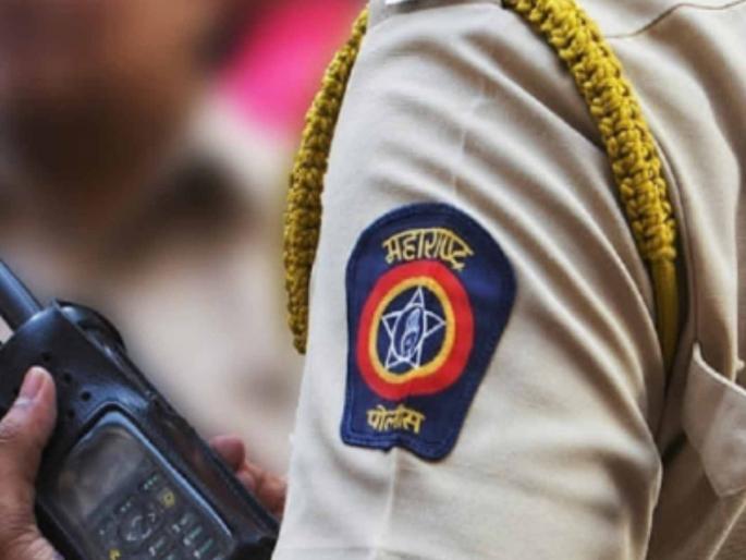 juhu vileparle Two minors were beaten naked | विवस्त्रावस्थेत काढली अल्पवयीन भावंडांची धिंड; जुहू परिसरातील घटना juhu vileparle Two minors were beaten naked | विवस्त्रावस्थेत काढली अल्पवयीन भावंडांची धिंड; जुहू परिसरातील घटना