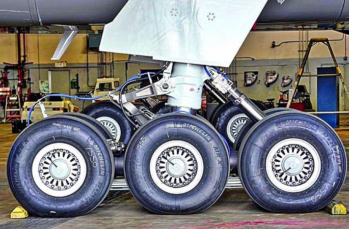 777 aircraft to arrive in Nagpur for landing gear repair | लँडिंग गिअर दुरुस्तीसाठी नागपुरात येणार ७७७ विमान  777 aircraft to arrive in Nagpur for landing gear repair | लँडिंग गिअर दुरुस्तीसाठी नागपुरात येणार ७७७ विमान