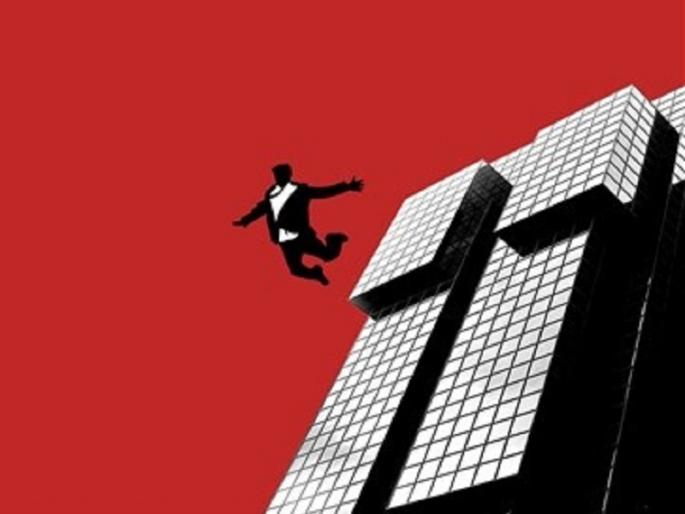 Solicitation of second marriage from family; Suicide attempt at police commissioner building in Aurangabad | कुटुंबाकडून दुसऱ्या विवाहाचा आग्रह; वैतागून तरुणाचा पोलीस आयुक्तालयात आत्महत्येचा प्रयत्न