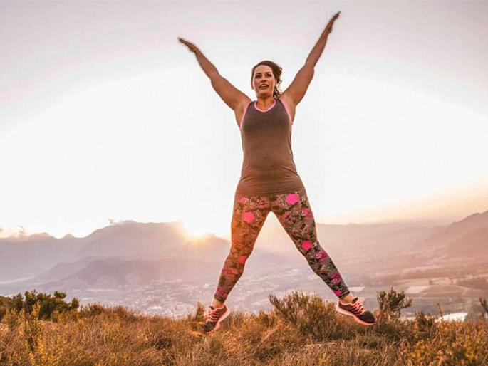 How to lose weight fast in 7 days with help of jumping jack | दररोज १० मिनिटे 'ही' एक्सरसाइज करुन वजन करा कमी, जाणून घ्या पद्धत! 