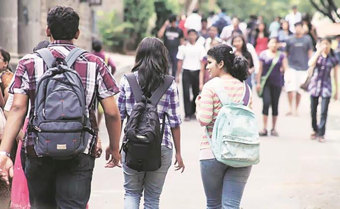 Nathalani Hathu Kandi | नाठाळाच्या माथी हाणू काठी Nathalani Hathu Kandi | नाठाळाच्या माथी हाणू काठी