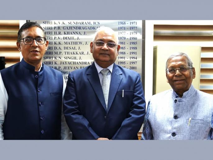 Dinesh Maheshwari elected as Chairman of 23rd Law Commission, Pune's Adv. Hitesh Jain elected as member | दिनेश माहेश्वरी २३ व्या विधि आयोगाचे अध्यक्ष, पुण्याचे ॲड. हितेश जैन यांची सदस्यपदी निवड Dinesh Maheshwari elected as Chairman of 23rd Law Commission, Pune's Adv. Hitesh Jain elected as member | दिनेश माहेश्वरी २३ व्या विधि आयोगाचे अध्यक्ष, पुण्याचे ॲड. हितेश जैन यांची सदस्यपदी निवड