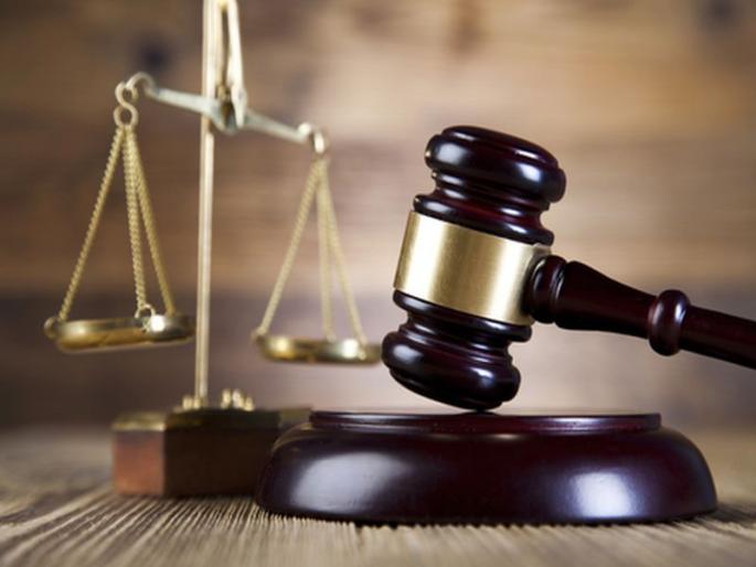 District and Sessions Court: Life imprisonment for husband who pours petrol on wife's body | जिल्हा व सत्र न्यायालय : पत्नीच्या अंगावर पेट्रोल ओतून जाळणाऱ्या पतीला जन्मठेप District and Sessions Court: Life imprisonment for husband who pours petrol on wife's body | जिल्हा व सत्र न्यायालय : पत्नीच्या अंगावर पेट्रोल ओतून जाळणाऱ्या पतीला जन्मठेप