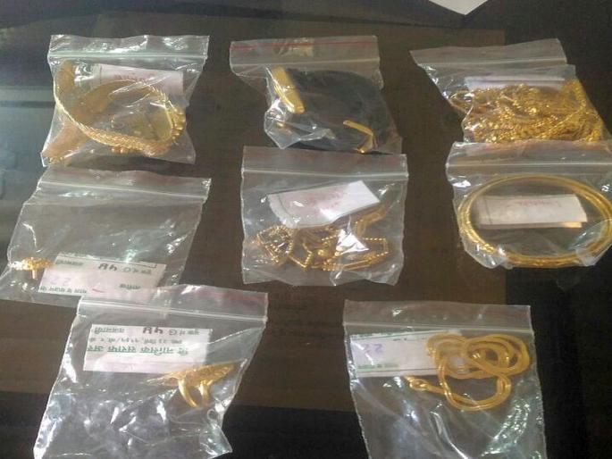Four lakh rupees worth of stolen goods returned | चोरीस गेलेला चार लाख रुपयांचा मुद्देमाल केला परत Four lakh rupees worth of stolen goods returned | चोरीस गेलेला चार लाख रुपयांचा मुद्देमाल केला परत