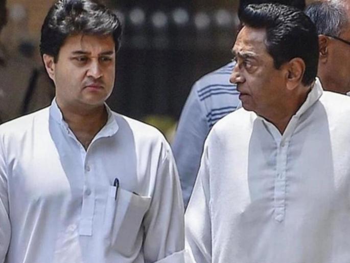 Big Blow To Bjp In Gwalior Chambal Bjp Leader Satish Sikarwar Joined Congress | मध्य प्रदेशात भाजपाला मोठा धक्का; सिंधियांच्या बालेकिल्ल्यात काँग्रेसचा धमाका Big Blow To Bjp In Gwalior Chambal Bjp Leader Satish Sikarwar Joined Congress | मध्य प्रदेशात भाजपाला मोठा धक्का; सिंधियांच्या बालेकिल्ल्यात काँग्रेसचा धमाका