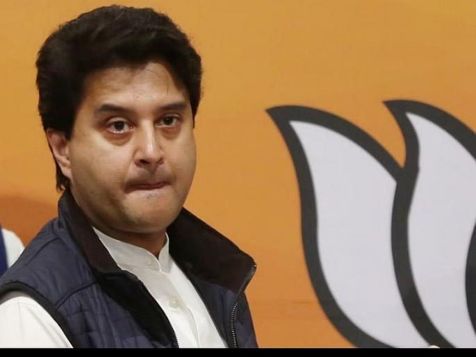 Madhya Pradesh Assembly Election Result: Big success for BJP in Madhya Pradesh, but shock for Jyotiraditya scindia supporters, many lost | मध्य प्रदेशात भाजपाला बंपर यश, पण ज्योतिरादित्य शिंदे समर्थकांना धक्का, अनेक जण पराभूत