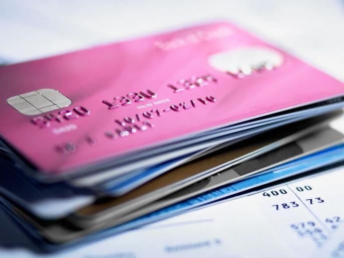 failed to pay credit card bill; man attempt suicide, Mumbai Police rescued | "आयुष्यातून जात आहे, माफ करा"; क्रेडिट कार्डच्या बिलांना कंटाळून उचलले टोकाचे पाऊल failed to pay credit card bill; man attempt suicide, Mumbai Police rescued | "आयुष्यातून जात आहे, माफ करा"; क्रेडिट कार्डच्या बिलांना कंटाळून उचलले टोकाचे पाऊल