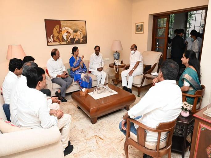K. Chandrashekhar Rao's BRS party will merge with Sharad Pawar group | के. चंद्रशेखर राव यांचा 'बीआरएस' पक्ष शरद पवार यांच्या गटात विलिन होणार K. Chandrashekhar Rao's BRS party will merge with Sharad Pawar group | के. चंद्रशेखर राव यांचा 'बीआरएस' पक्ष शरद पवार यांच्या गटात विलिन होणार