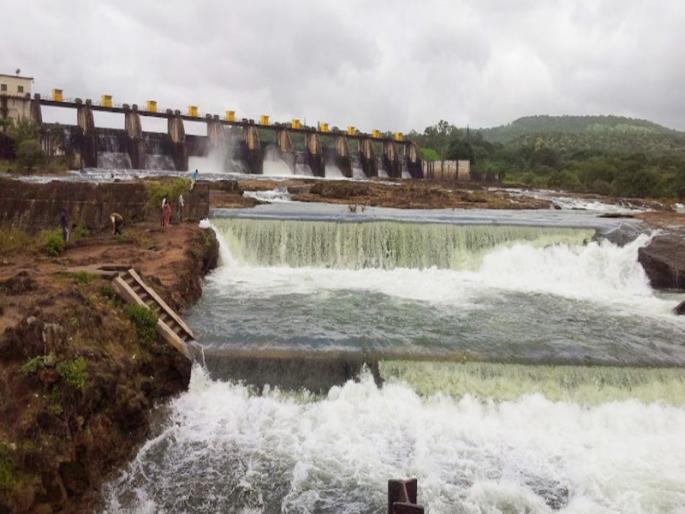 7 TMC water storage in Khadakwasla Dam Project 15 days more stock compared to last year | खडकवासला धरण प्रकल्पात ७ टीएमसी पाणीसाठा; गेल्या वर्षाच्या तुलनेत १५ दिवस अधिकचा साठा 7 TMC water storage in Khadakwasla Dam Project 15 days more stock compared to last year | खडकवासला धरण प्रकल्पात ७ टीएमसी पाणीसाठा; गेल्या वर्षाच्या तुलनेत १५ दिवस अधिकचा साठा