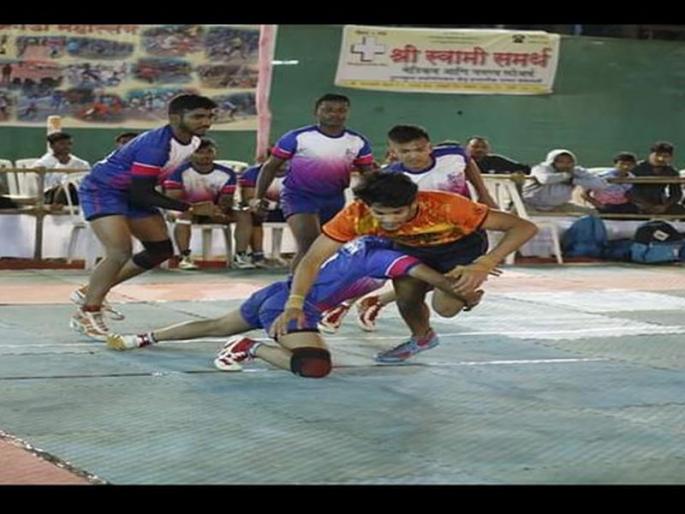 District Level Kabaddi Tournament: Durgamata Sports Club and Siddhaprabh Foundation are in the final round | जिल्हास्तरीय कबड्डी स्पर्धा : दुर्गामाता स्पोर्ट्स क्लब आणि सिद्धप्रभा फौंडेशन अंतिम फेरीत District Level Kabaddi Tournament: Durgamata Sports Club and Siddhaprabh Foundation are in the final round | जिल्हास्तरीय कबड्डी स्पर्धा : दुर्गामाता स्पोर्ट्स क्लब आणि सिद्धप्रभा फौंडेशन अंतिम फेरीत