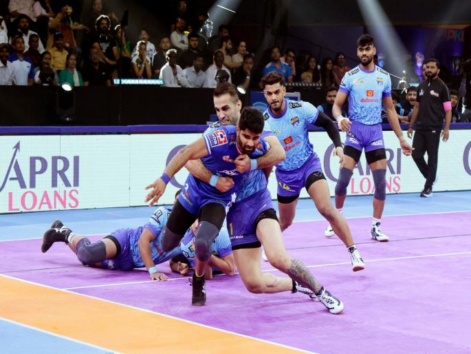 Top placed Haryana Steelers lost to Bengal Warriors in the Pro Kabaddi League tournament | Pro Kabaddi League 2024: प्रो कबड्डी लीग स्पर्धेत बंगाल वॉरियर्सकडून अव्वल स्थानच्या हरियाणा स्टीलर्सचा पराभव Top placed Haryana Steelers lost to Bengal Warriors in the Pro Kabaddi League tournament | Pro Kabaddi League 2024: प्रो कबड्डी लीग स्पर्धेत बंगाल वॉरियर्सकडून अव्वल स्थानच्या हरियाणा स्टीलर्सचा पराभव